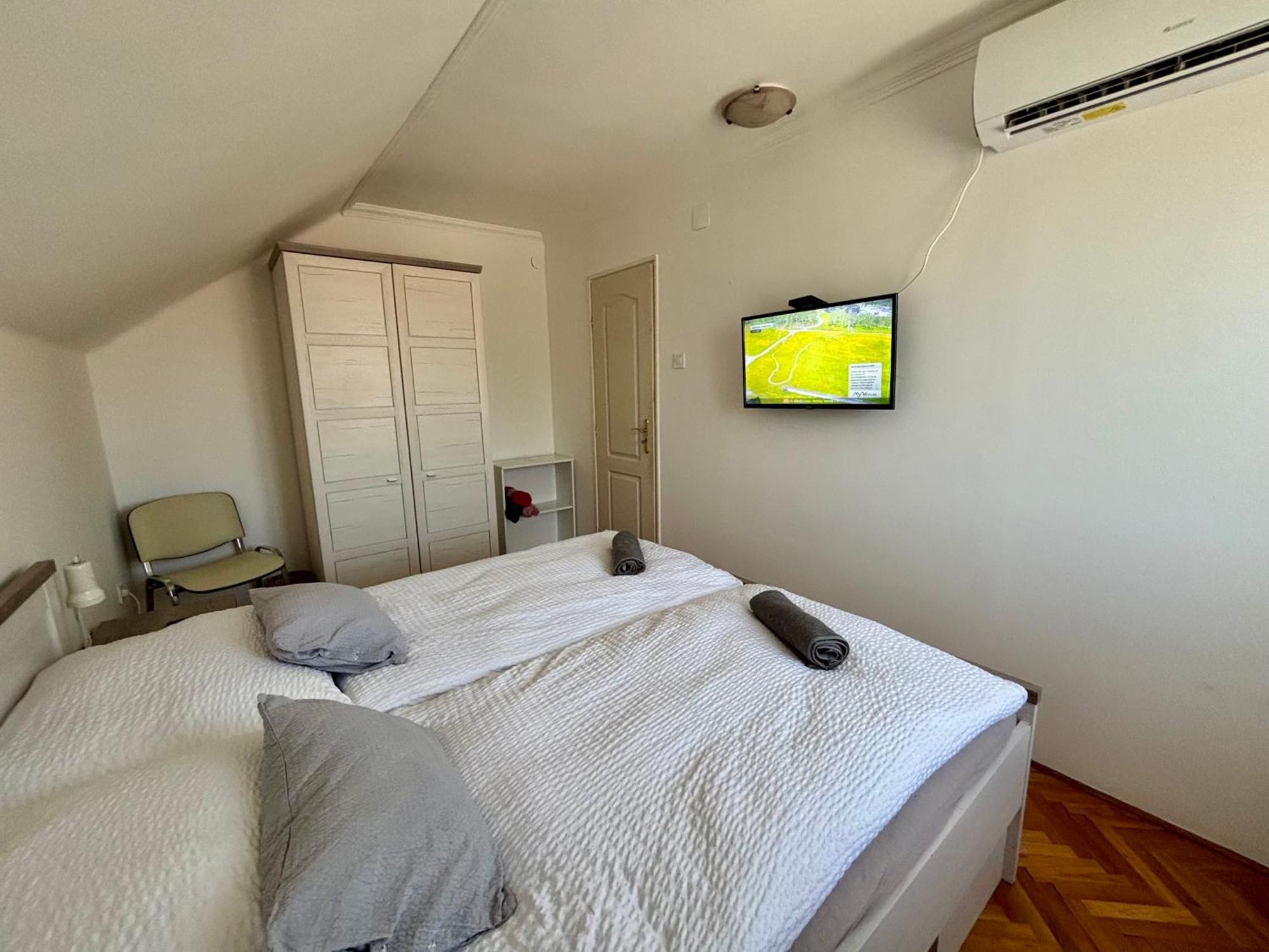 Purrfect 2 Apartament *